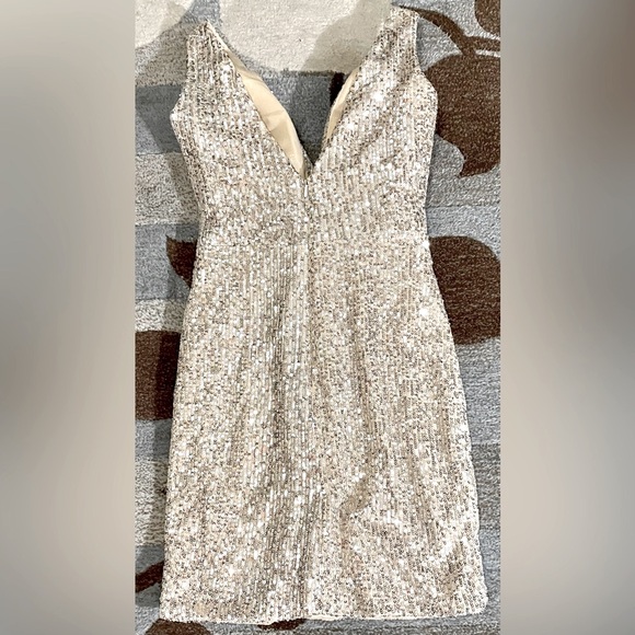 IEENA for MacDugal Front Twist Plunging Silver Sequin Mini Dress - Picture 6 of 11